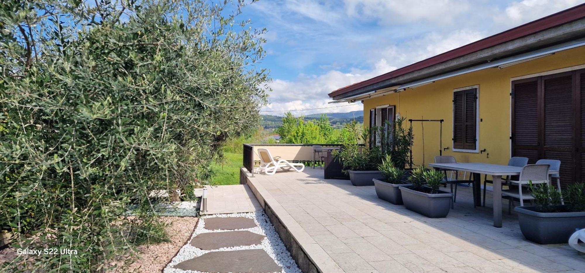 Appartamenti A Bardolino Chambre photo